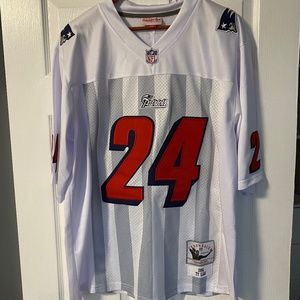 New England Patriots Mitchell and Ness size Large